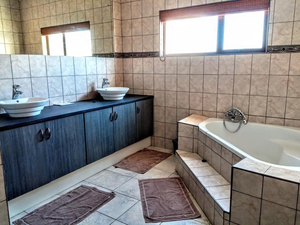 Sea View Bliss Guesthouse With Self Catering Swakopmund Exteriör bild